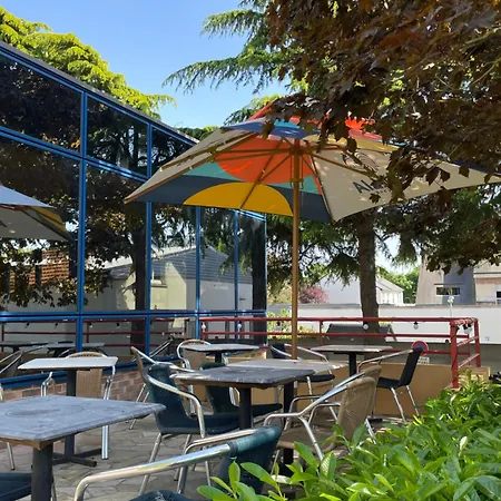 Hotel Arcantis Le Voltaire 2*